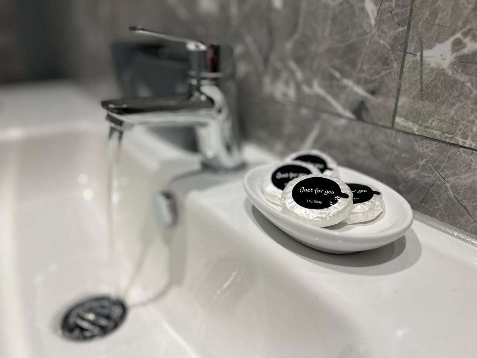 Whiskawaystays - Foregate Street - Apartment 4 Worcester Ngoại thất bức ảnh