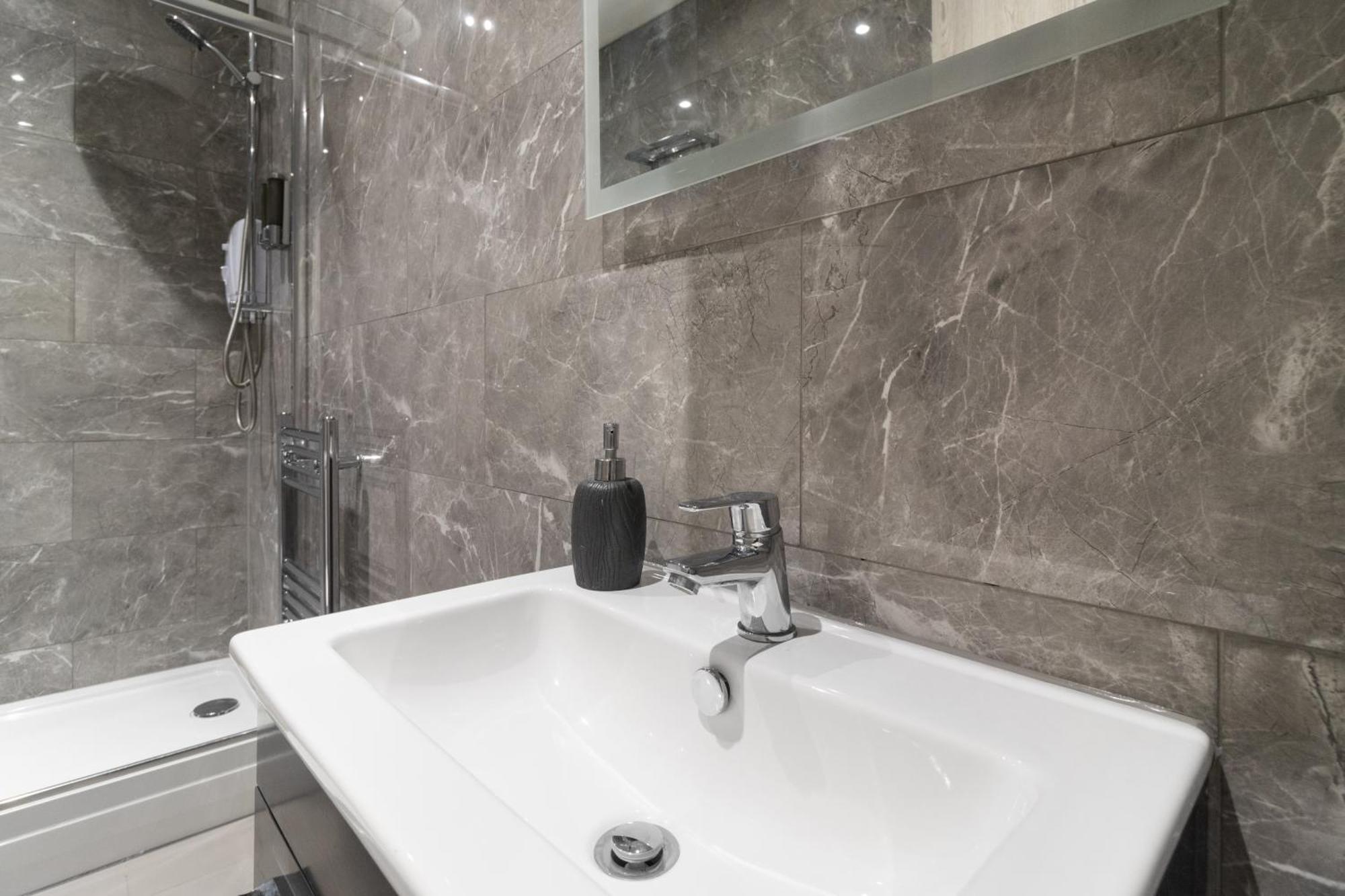 Whiskawaystays - Foregate Street - Apartment 4 Worcester Ngoại thất bức ảnh